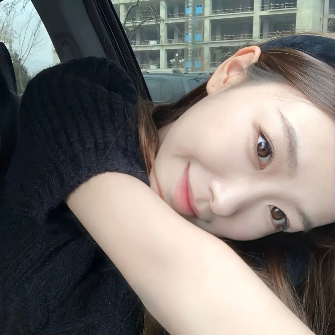 福尔摩斯小姐海报